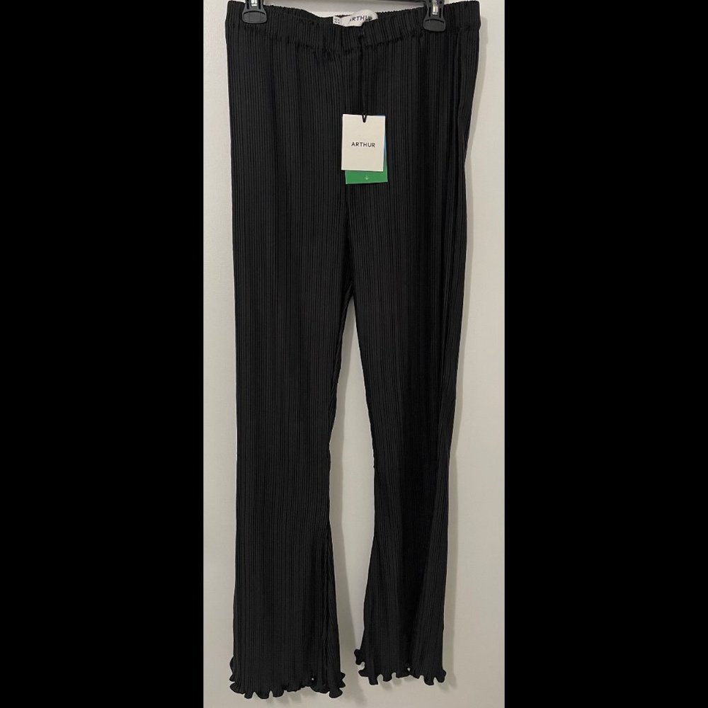 Arthur Apparel Box Pleat Flare Pants in Black sz 8 NWT